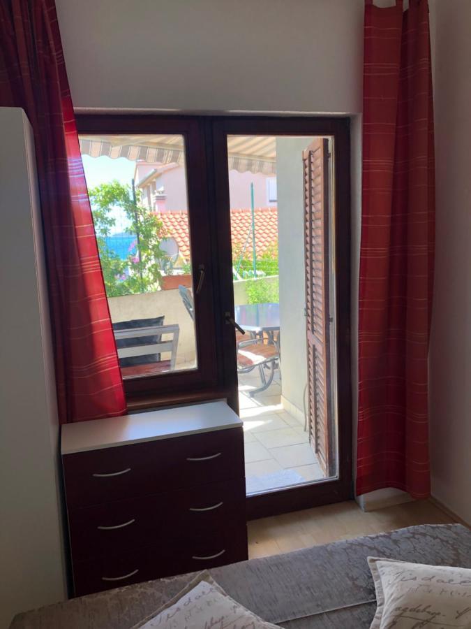 Apartmani Gloria Brodarica  Eksteriør billede